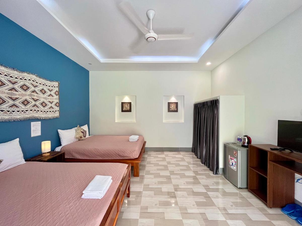 Catsen & Pool Hotel *